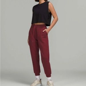 Lululemon “Scuba High-Rise Jogger 7/8 Length in Mulled Wine”
